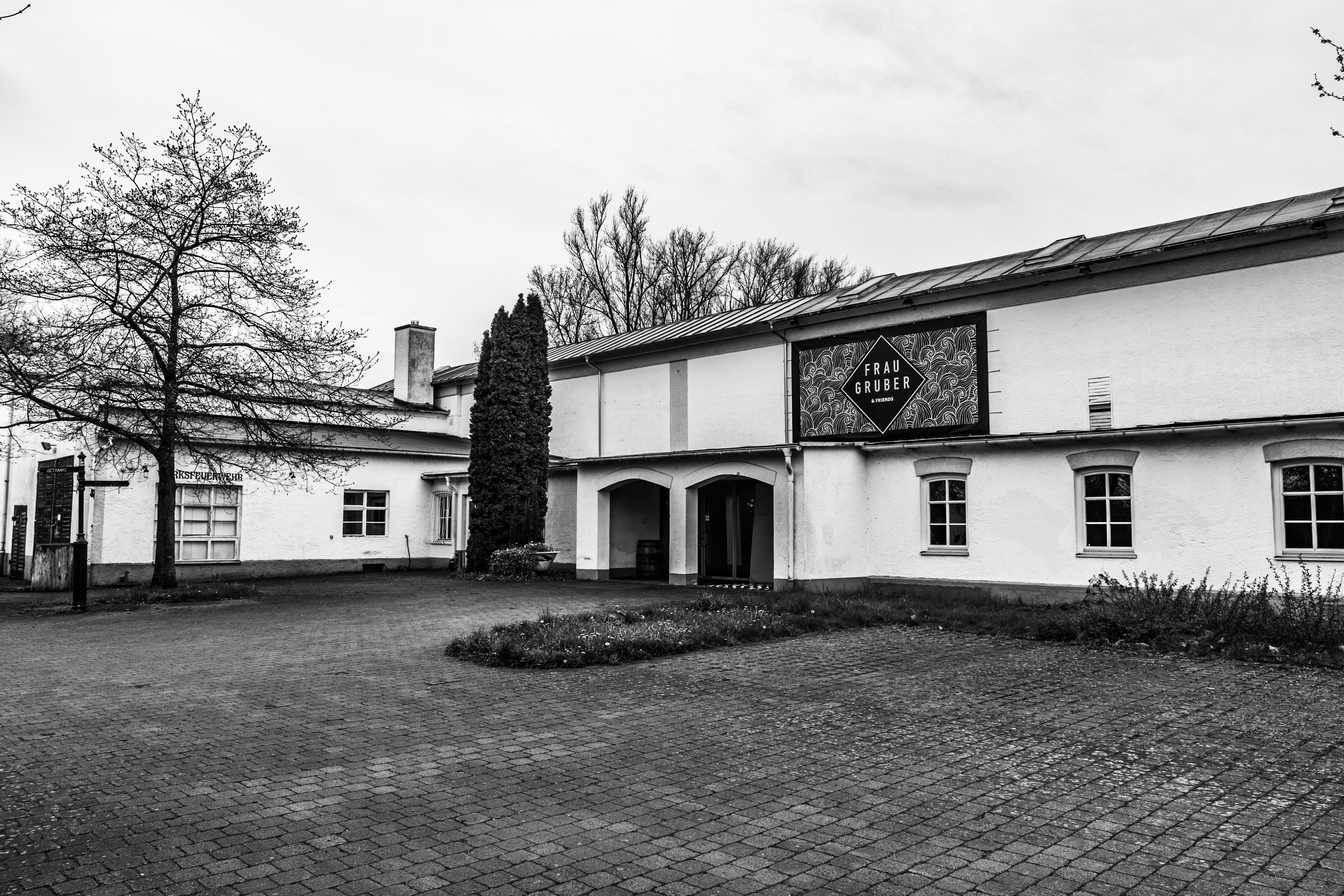 Frau Gruber 10