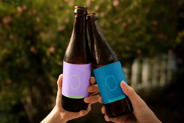 Double Beer Bottle Label Mockup 2048x1365.png Kopie